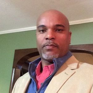 Meet your Posher, Derrick